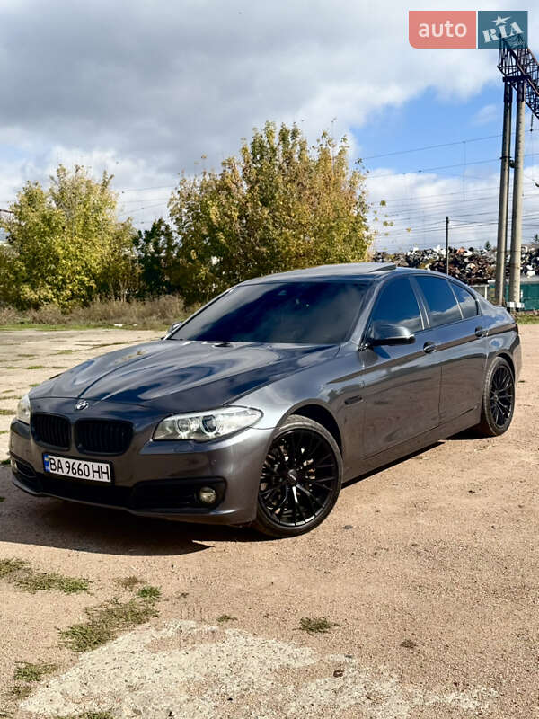 BMW 5 Series 2016 BMW 5 Series 2016