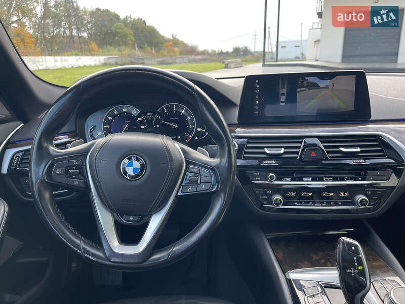 Седан BMW 5 Series 2017 в Луцке фото 27 Седан BMW 5 Series 2017 в Луцке