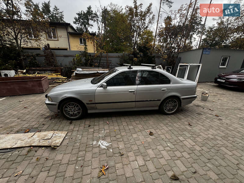 Седан BMW 5 Series 1996 в Ирпене