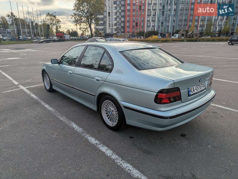 Седан BMW 5 Series 1996 в Києві