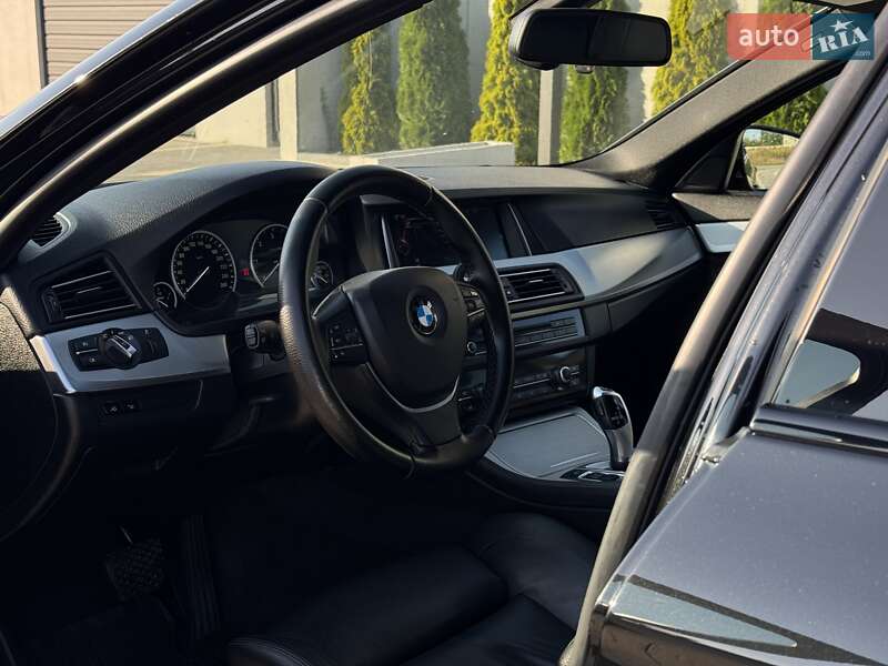 Седан BMW 5 Series 2015 в Ковеле