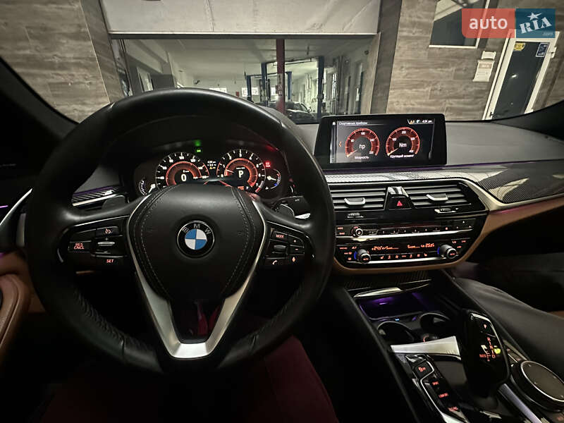 Седан BMW 5 Series 2017 в Киеве