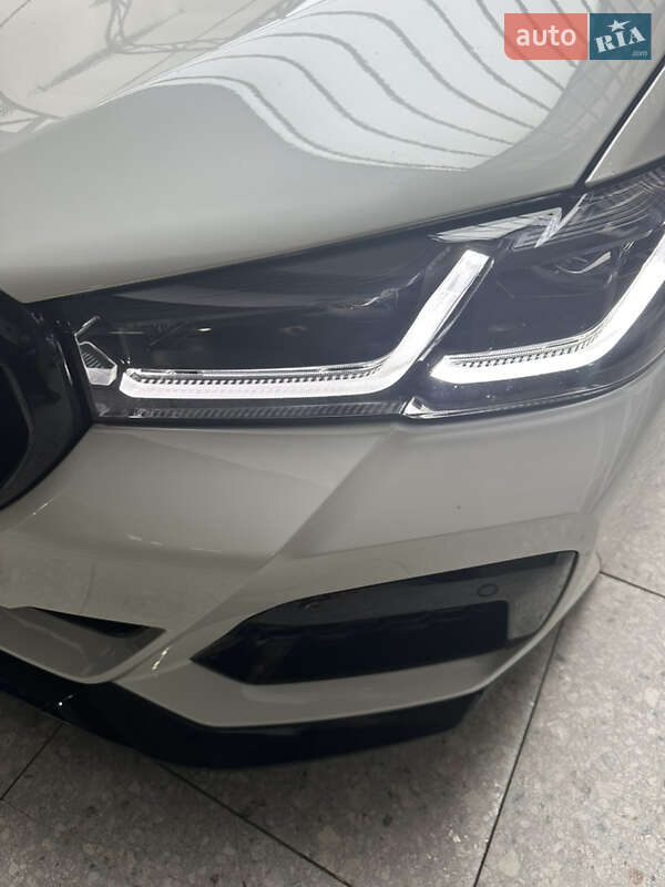 Седан BMW 5 Series 2017 в Киеве