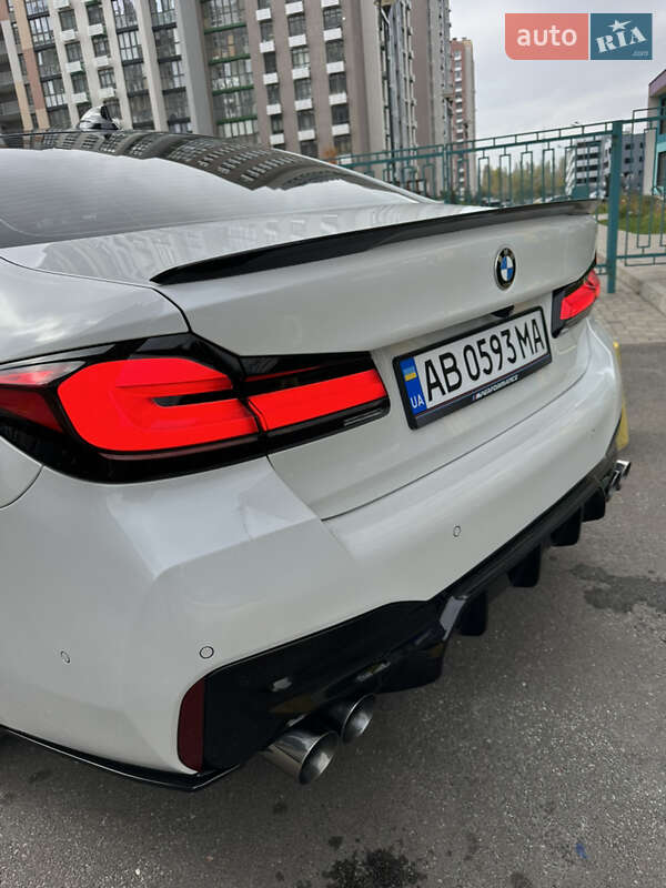 Седан BMW 5 Series 2017 в Киеве