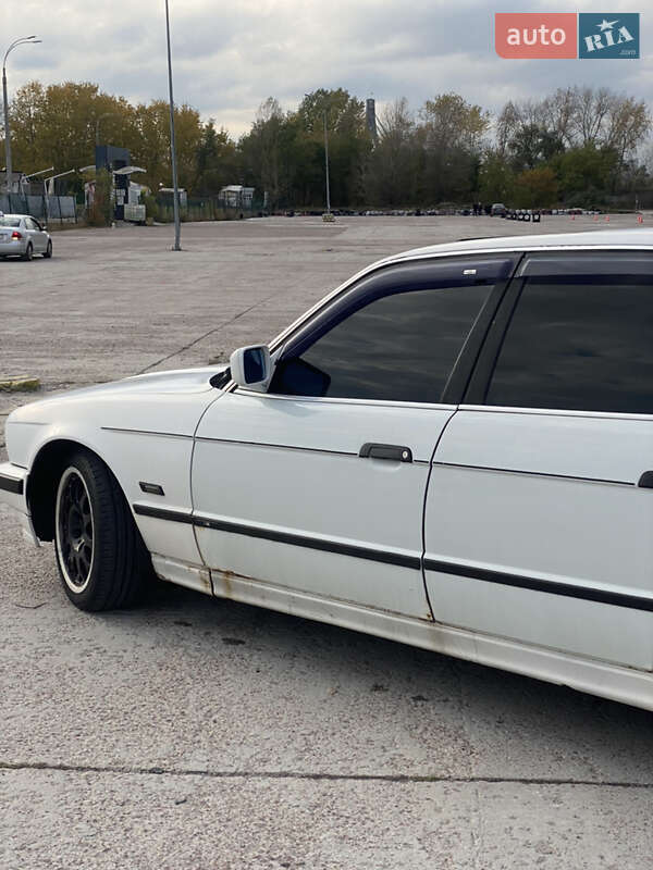 Седан BMW 5 Series 1992 в Києві фото 7 Седан BMW 5 Series 1992 в Києві