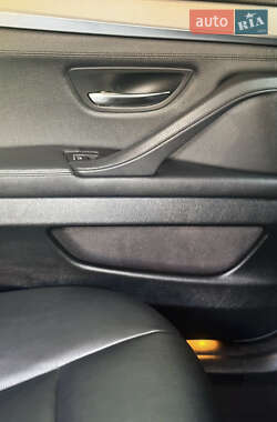 Седан BMW 5 Series 2013 в 