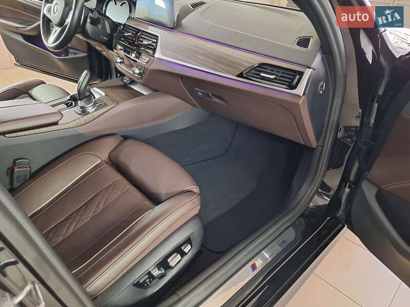 Седан BMW 5 Series 2017 в Николаеве фото 2 Седан BMW 5 Series 2017 в Николаеве