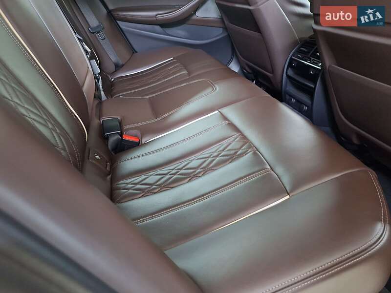 Седан BMW 5 Series 2017 в Николаеве фото 18 Седан BMW 5 Series 2017 в Николаеве