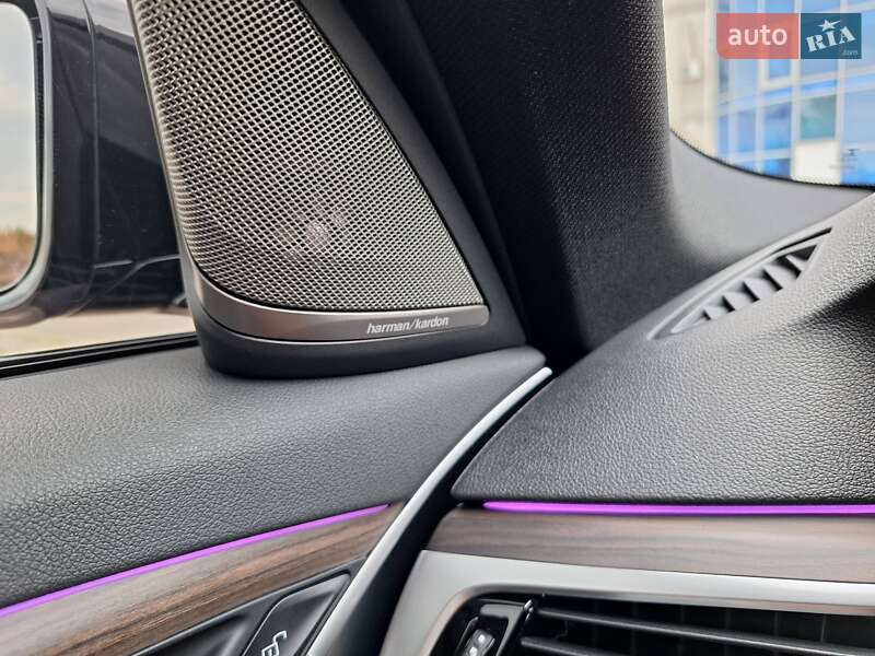 Седан BMW 5 Series 2017 в Николаеве фото 24 Седан BMW 5 Series 2017 в Николаеве