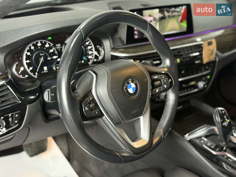 Седан BMW 5 Series 2019 в Одесі фото 37 Седан BMW 5 Series 2019 в Одесі