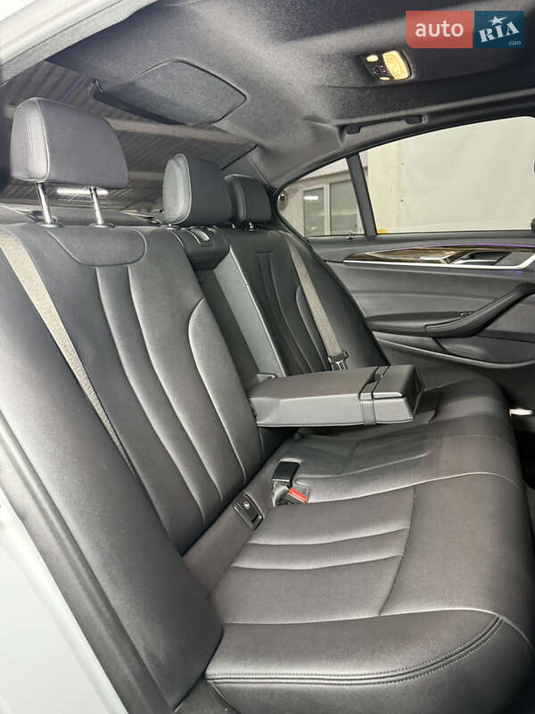 Седан BMW 5 Series 2019 в Одесі фото 52 Седан BMW 5 Series 2019 в Одесі