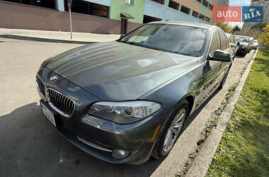 Седан BMW 5 Series 2012 в Днепре