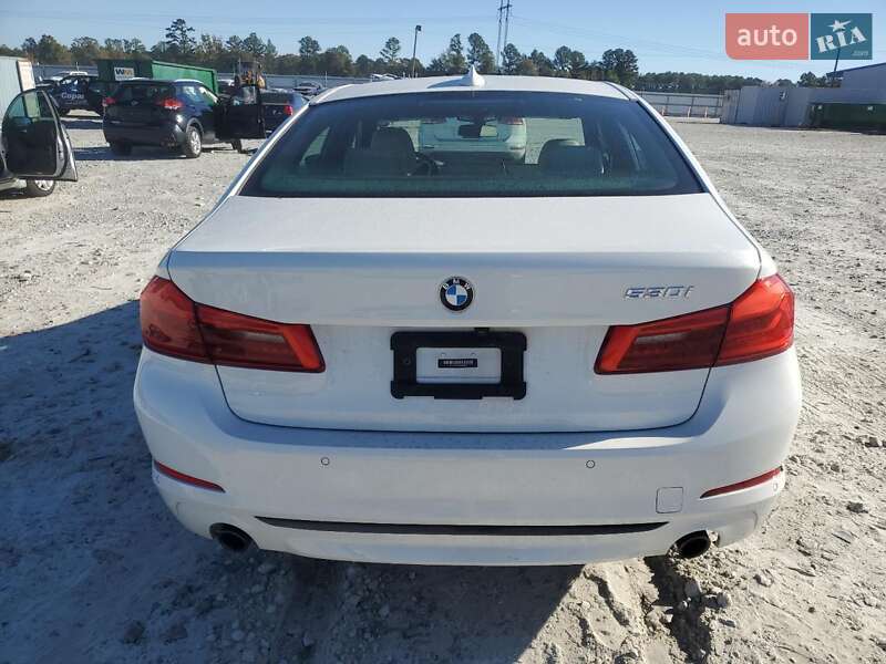 Седан BMW 5 Series 2019 в Львові