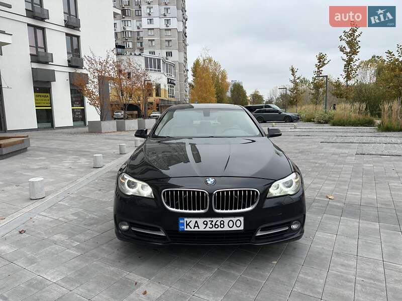 Седан BMW 5 Series 2014 в Киеве