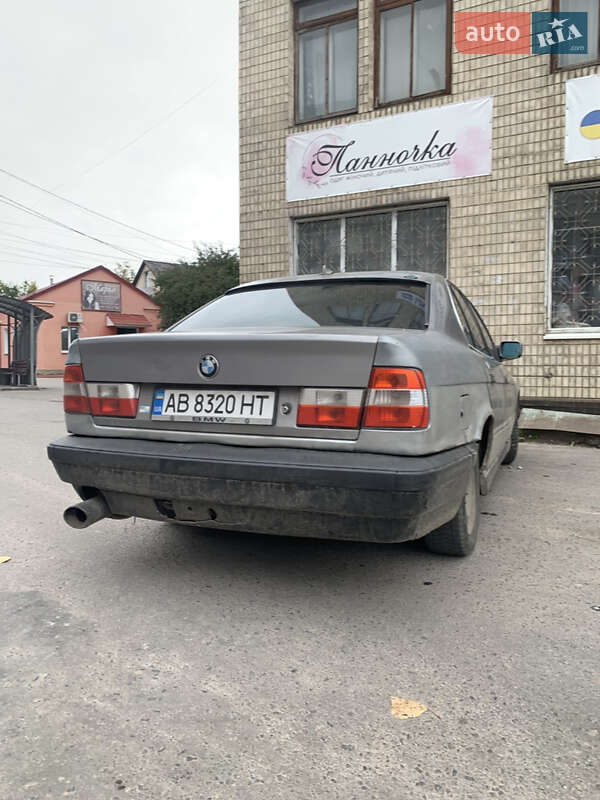 BMW 5 Series 1989 BMW 5 Series 1989