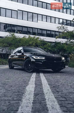 Седан BMW 5 Series 2017 в Дніпрі