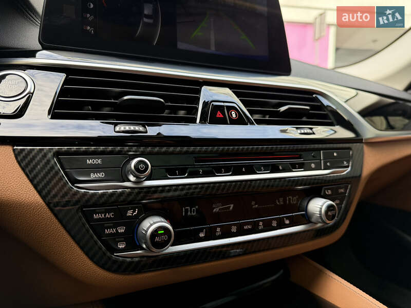 Седан BMW 5 Series 2018 в Киеве фото 44 Седан BMW 5 Series 2018 в Киеве