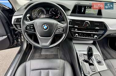 Универсал BMW 5 Series 2017 в 