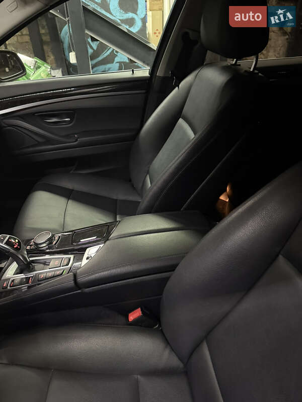 Седан BMW 5 Series 2016 в Киеве фото 22 Седан BMW 5 Series 2016 в Киеве