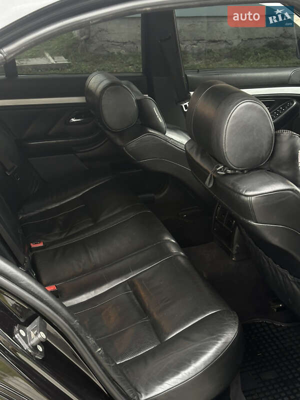 Седан BMW 5 Series 2001 в Рокитном