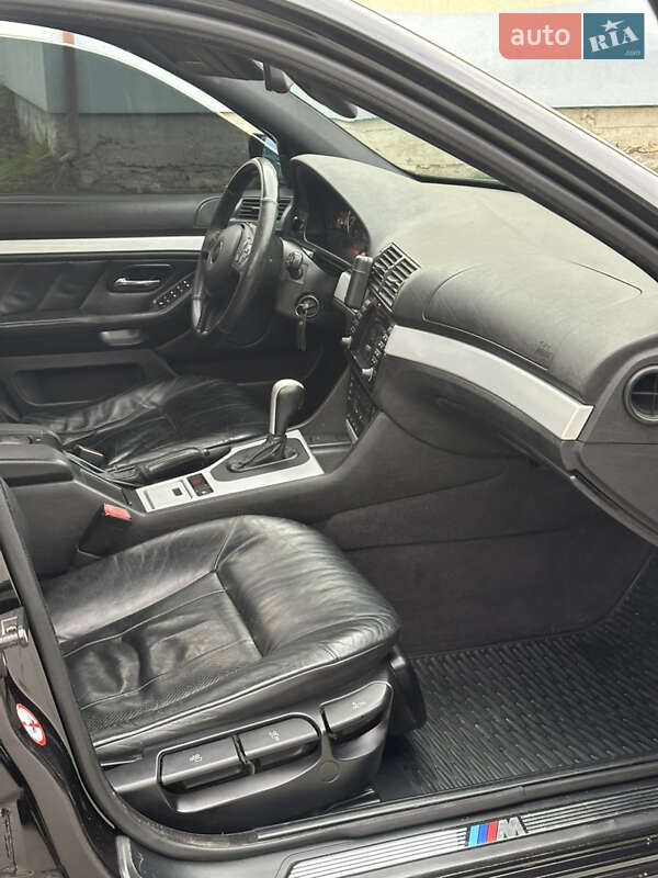 Седан BMW 5 Series 2001 в Рокитном
