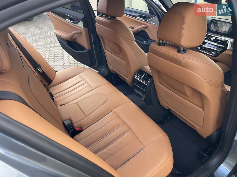 Седан BMW 5 Series 2019 в Черновцах фото 30 Седан BMW 5 Series 2019 в Черновцах