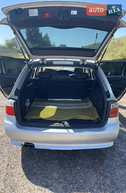 Универсал BMW 5 Series 2005 в  фото 13 Универсал BMW 5 Series 2005 в