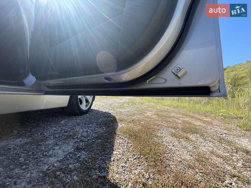 Універсал BMW 5 Series 2005 в Рокитному