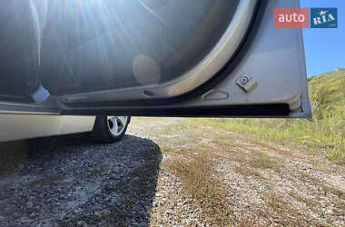 Универсал BMW 5 Series 2005 в  фото 18 Универсал BMW 5 Series 2005 в