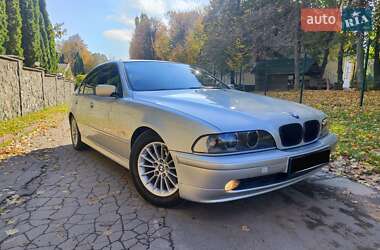 Седан BMW 5 Series 2002 в Виннице