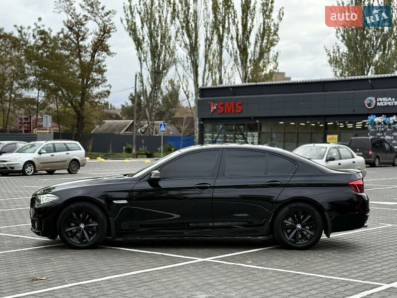 Седан BMW 5 Series 2016 в Киеве