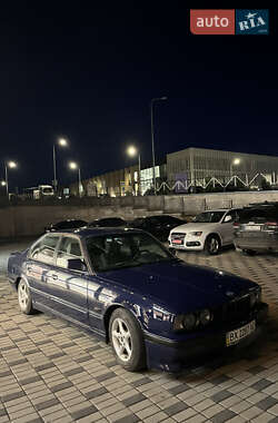 Седан BMW 5 Series 1989 в Хмельницком