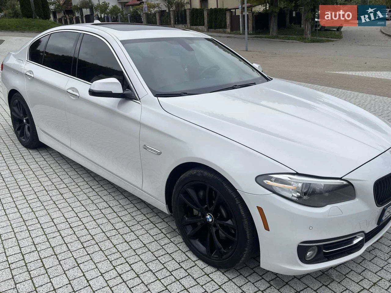 2017 BMW 5er - мініатюра 31