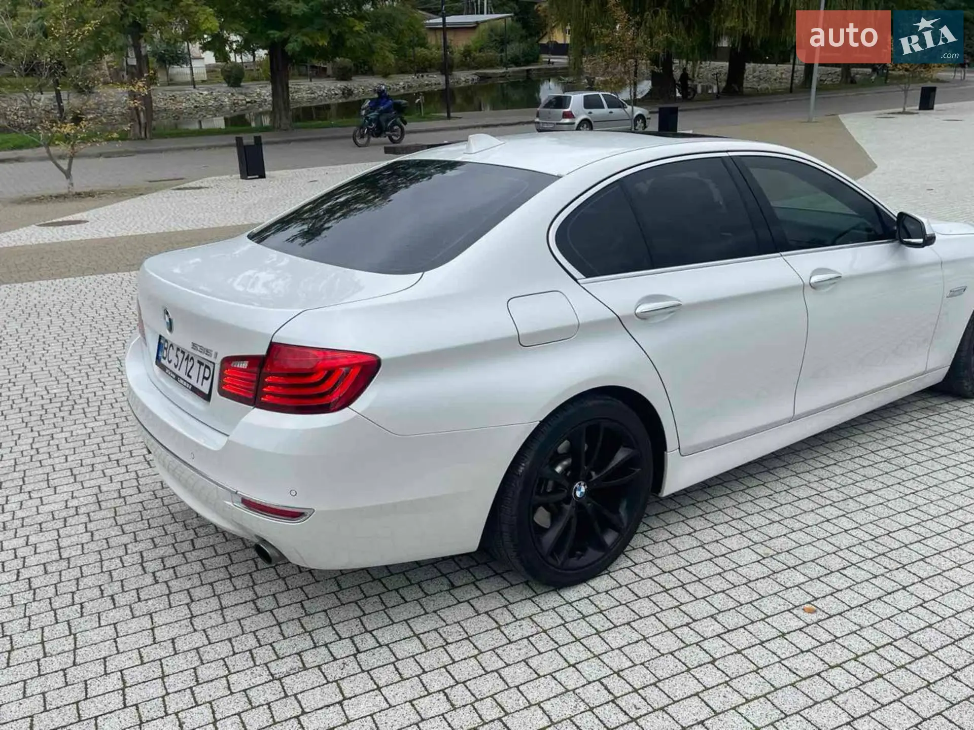 2016 BMW 5er - мініатюра 4