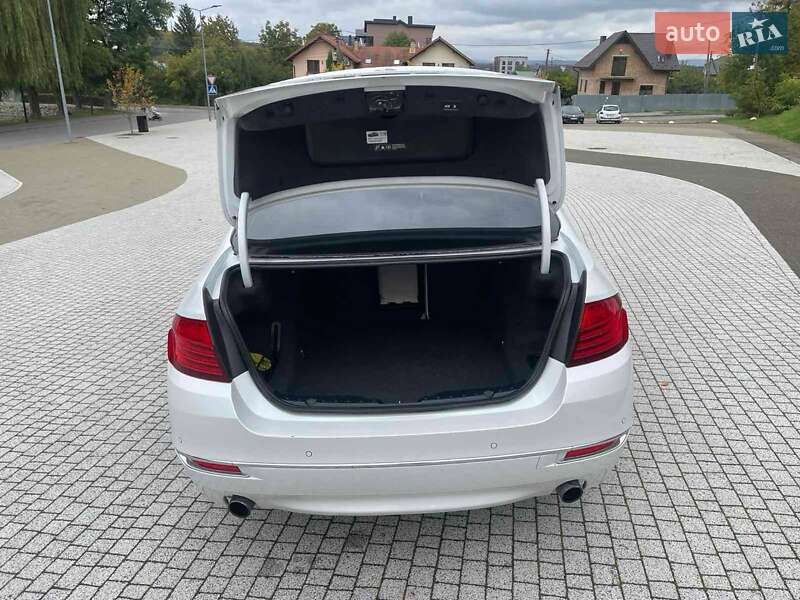 Седан BMW 5 Series 2016 в Львове фото 16 Седан BMW 5 Series 2016 в Львове
