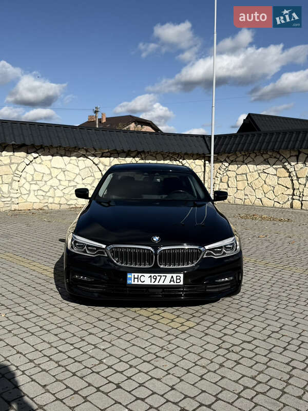 Седан BMW 5 Series 2017 в Львове фото 5 Седан BMW 5 Series 2017 в Львове