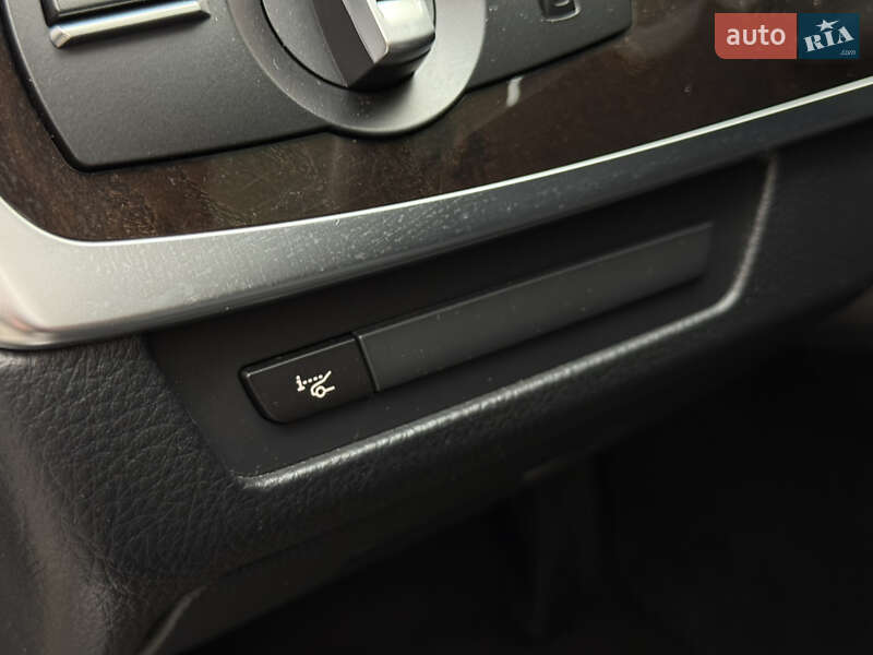 Седан BMW 5 Series 2015 в Києві фото 12 Седан BMW 5 Series 2015 в Києві
