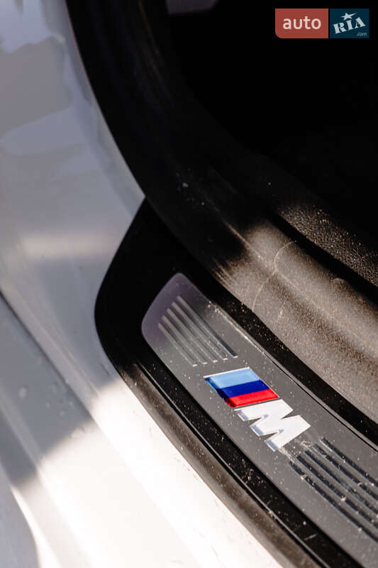 Седан BMW 5 Series 2017 в Львове фото 29 Седан BMW 5 Series 2017 в Львове