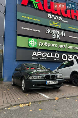 Седан BMW 5 Series 2001 в Киеве