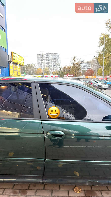 Седан BMW 5 Series 2001 в Киеве