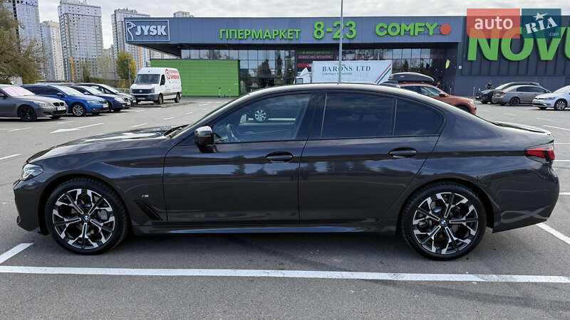 Седан BMW 5 Series 2021 в Києві