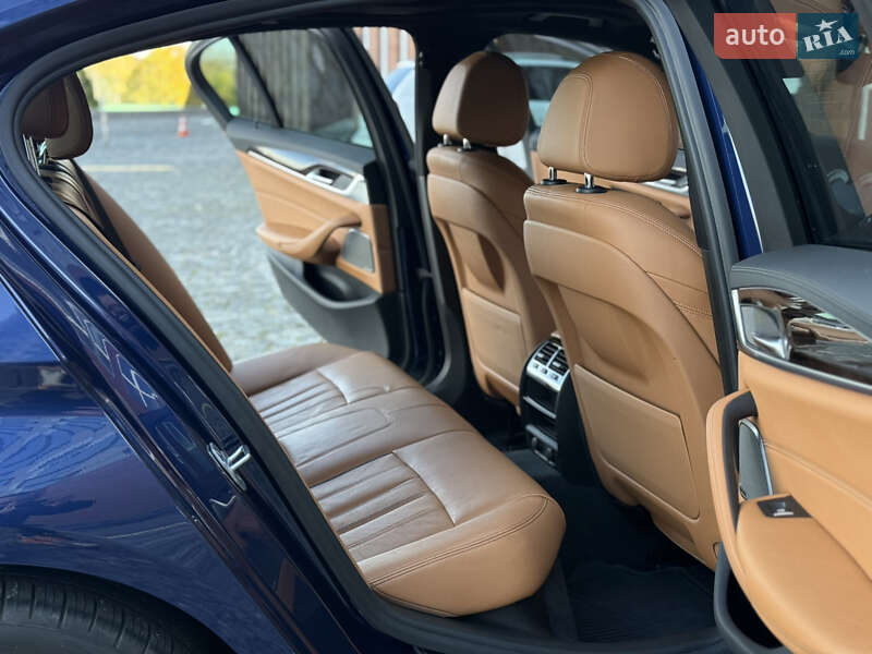 Седан BMW 5 Series 2017 в Днепре фото 46 Седан BMW 5 Series 2017 в Днепре