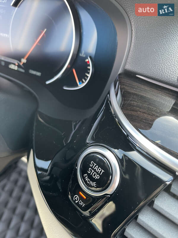 Седан BMW 5 Series 2018 в Днепре