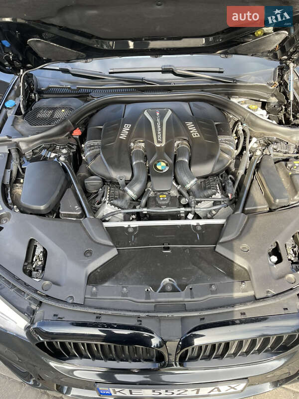 Седан BMW 5 Series 2018 в Днепре
