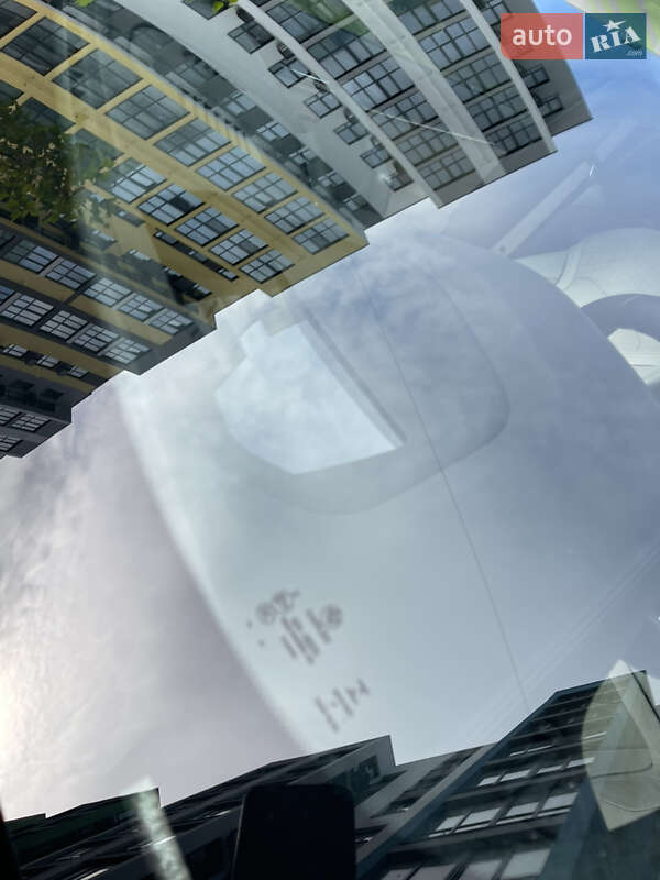 Седан BMW 5 Series 2018 в Днепре