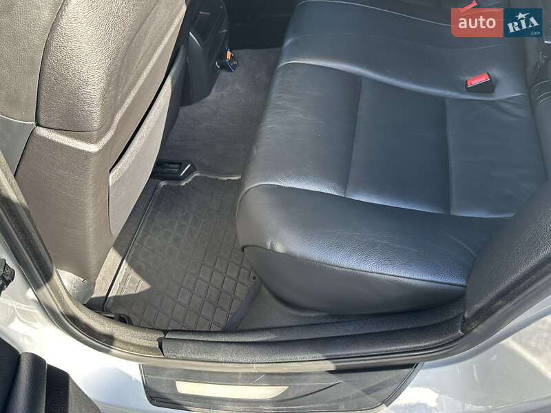 Седан BMW 5 Series 2013 в Тернополе фото 25 Седан BMW 5 Series 2013 в Тернополе