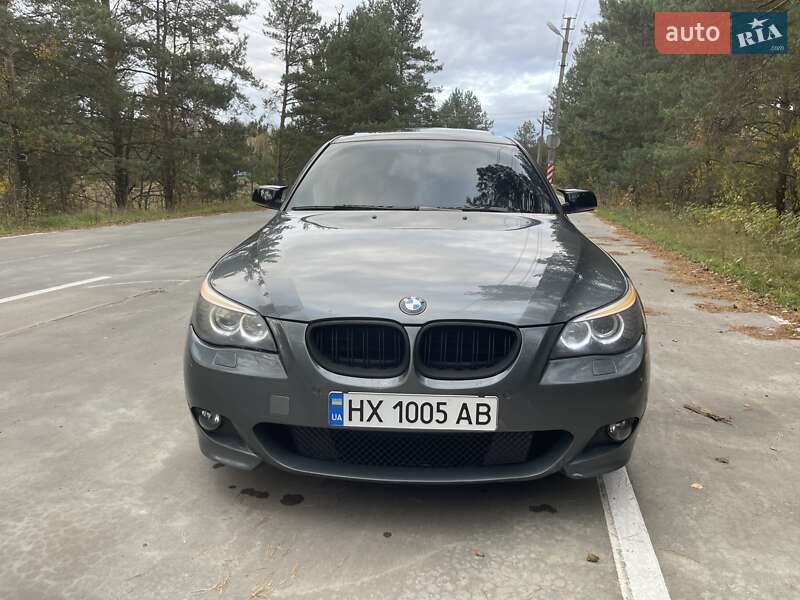 Седан BMW 5 Series 2004 в Славуте