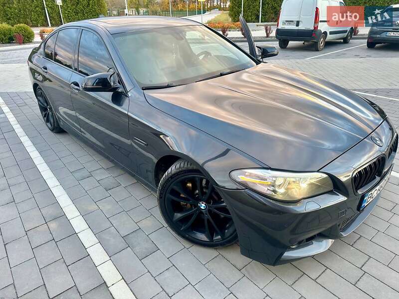 Седан BMW 5 Series 2013 в Городку