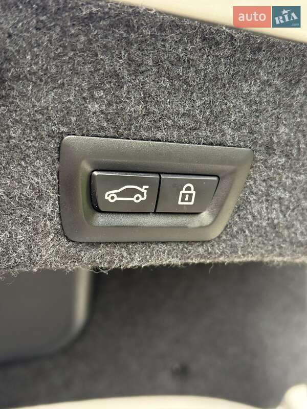 Седан BMW 5 Series 2016 в Коростене фото 24 Седан BMW 5 Series 2016 в Коростене