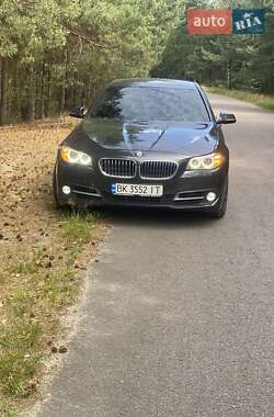 Седан BMW 5 Series 2015 в Рокитном Седан BMW 5 Series 2015 в Рокитном